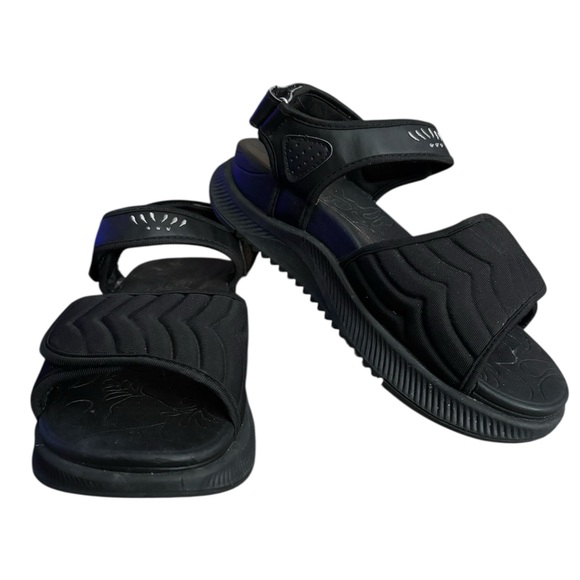 Oncai Shoes - Orthopedic Black Walking Sandals with Adjustable Velcro Straps by Oncai | Size 8